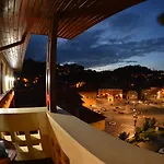 Hotel Coroana Brasovului 3*