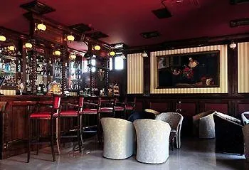 Coroana Brasovului Hotel