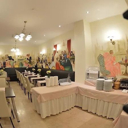 Hotel Coroana Brasovului 3*