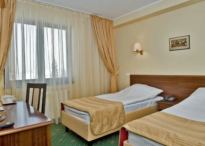 Coroana Brasovului 3* Brașov